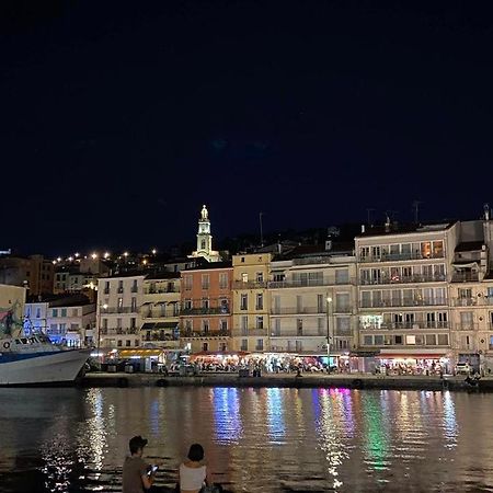 Appartement Spacieux Avec Parking Gratuit Sète Exterior foto